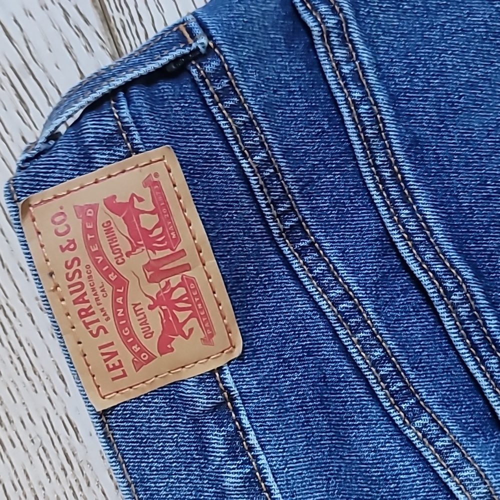 Levi's • Snap front patch pocket pencil skirt size 26 / 4 - Picture 5 of 7